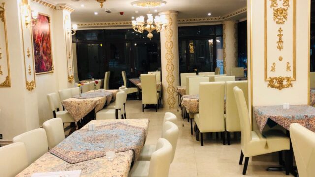 Almas Restaurant-4