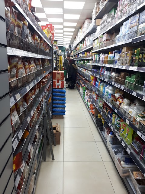 Alwan Supermarket-5